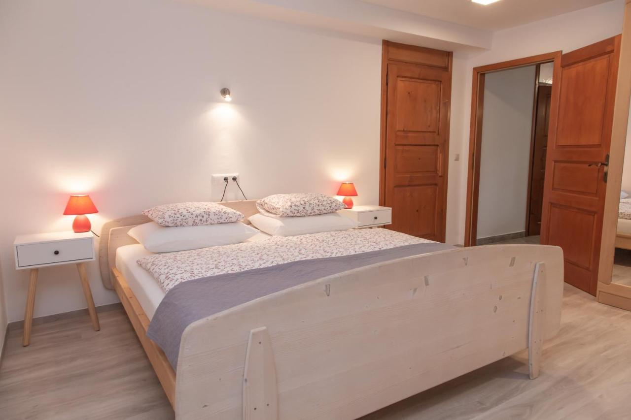 Apartments Rozic Bohinj ภายนอก รูปภาพ